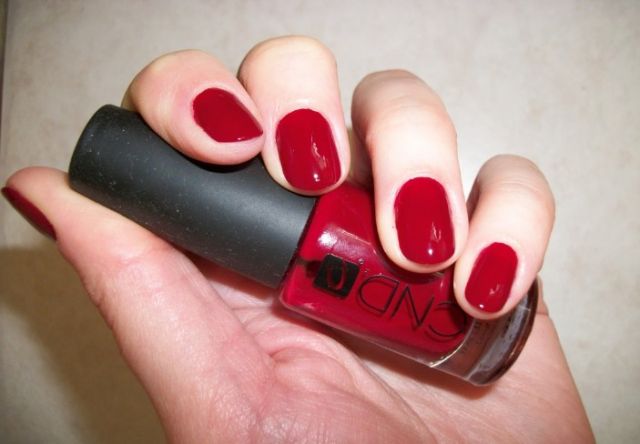 CND Manicure