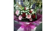 Hearts Interiors & Flowers
