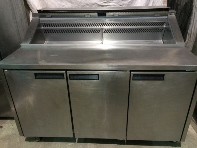 Commercial refrigeration sales service install repair breakdown