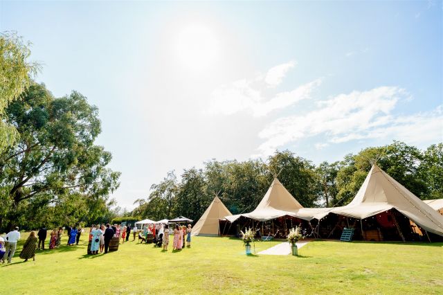 Tentario Tipi Hire